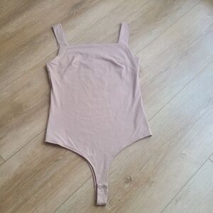 NWT Reoria Dusty Pink Square Neck Snap Closure Bodysuit